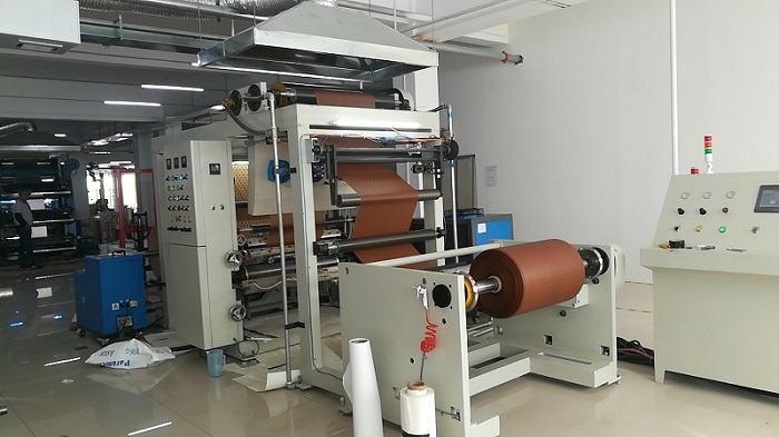 大连松源生活用品有限公司上蜡涂布机工程案例